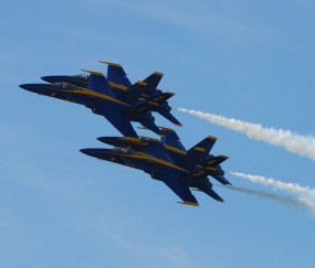 开云体育APP下载-阿什拉夫，当闪电刺穿黄墙—记一场定义攻防极致的个人表演