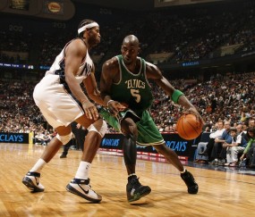 开云下载-罗德里末节狂飙导演逆转好戏，勒沃库森险胜尼日利亚显冠军底蕴