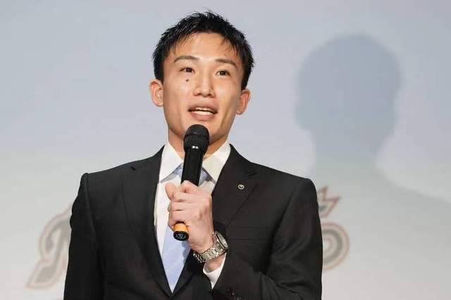 印尼队鏖战马来西亚队,桃田贤斗高光表现 印尼队鏖战马来西亚队,桃田贤斗高光表现