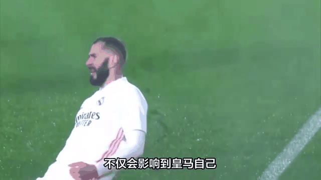 拜仁碾压塞维利亚,本泽马送出助攻 拜仁碾压塞维利亚,本泽马送出助攻