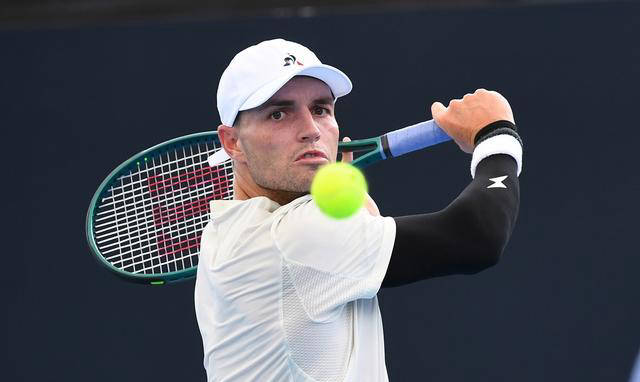 澳网力克戴维斯杯,西西帕斯扛起全队 澳网力克戴维斯杯,西西帕斯扛起全队