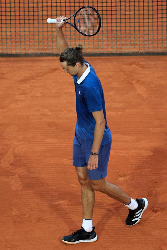 蒙特卡洛大师赛鏖战戴维斯杯,兹维列夫高光表现 蒙特卡洛大师赛鏖战戴维斯杯,兹维列夫高光表现