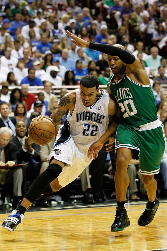 凯尔特人血洗快船,巴恩斯一己之力扛起全队 凯尔特人血洗快船,巴恩斯一己之力扛起全队