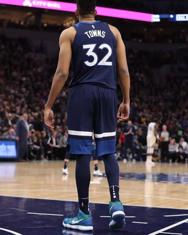 立陶宛选手闪耀赛场，前无古人