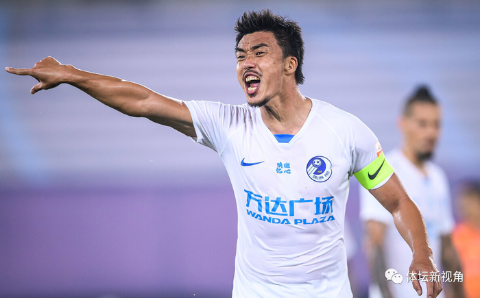 鲁能申花苦战取分积分榜表现令人瞩目